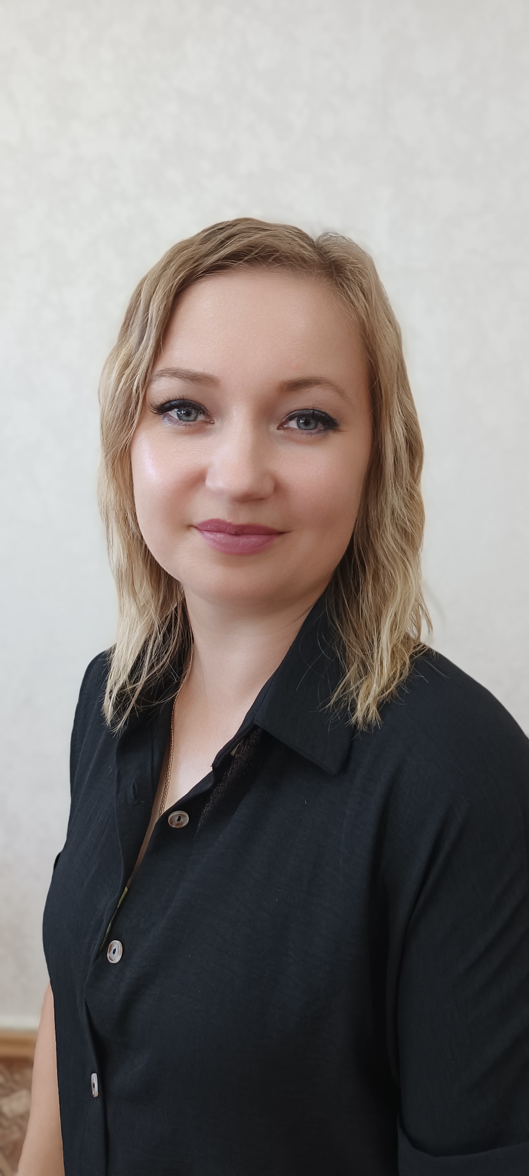 Музыкальный руководитель Сергачёва Алёна Андреевна.