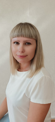 Помощник воспитателя Наумова Анна Валерьевна